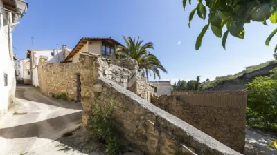 Chalet on Calle de la Virgen del Castillo photo 60