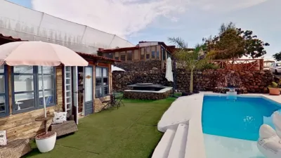 Rustic Finca on Calle de la Sabina photo 2