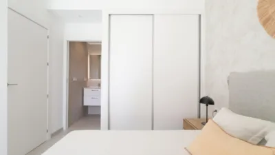 Apartment at Ronda José Samper García, 1 photo 11