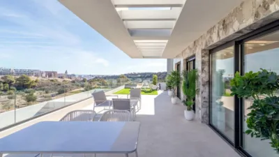 Penthouse on Calle Ávila photo 5