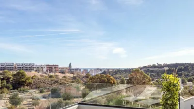 Penthouse on Calle Ávila photo 8