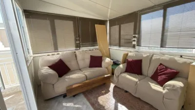 Casa adosada en venta en Calle de la Paloma, La Siesta-El Salado-Torreta-El Chaparral (Torrevieja) de 209.000 €