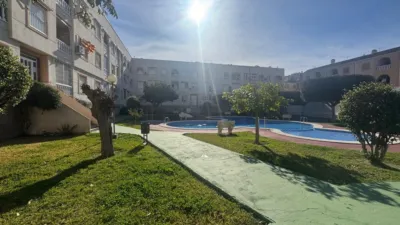 Apartment on Santomera Street photo 16