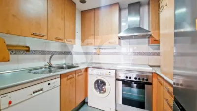 Piso en venta en Calle de Yécora, Rejas (Distrito San Blas. Madrid Capital) de 295.000 €