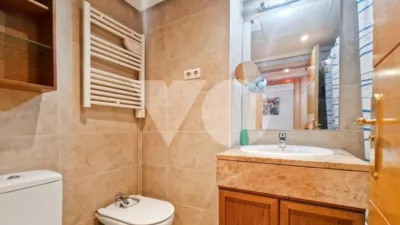 Piso en venta en Calle de Yécora, Rejas (Distrito San Blas. Madrid Capital) de 295.000 €