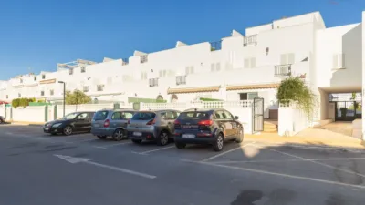 Casa adosada en venta en Calle de Magallanes, 142, Las Marinas-Bolaga (Vera) de 274.900 €