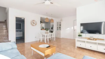 Casa adosada en venta en Calle de Magallanes, 142, Las Marinas-Bolaga (Vera) de 274.900 €