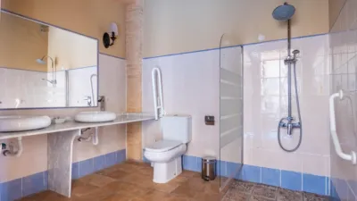 Casa en venta en Calle de Valdehelechoso, 9, Aracena de 599.000 €