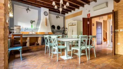 Casa en venta en Calle de Valdehelechoso, 9, Aracena de 599.000 €