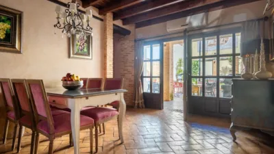 Casa en venta en Calle de Valdehelechoso, 9, Aracena de 599.000 €