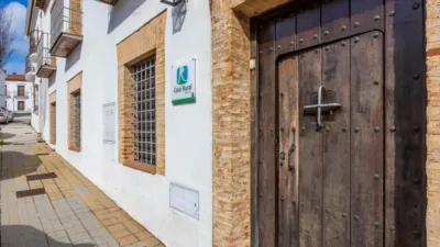 Casa en venta en Calle de Valdehelechoso, 9, Aracena de 599.000 €