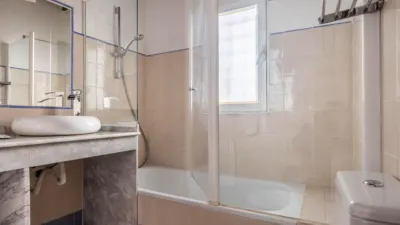 Casa en venta en Calle de Valdehelechoso, 9, Aracena de 599.000 €
