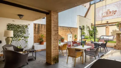 Casa en venta en Calle de Valdehelechoso, 9, Aracena de 599.000 €