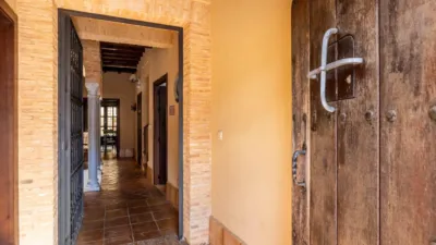 Casa en venta en Calle de Valdehelechoso, 9, Aracena de 599.000 €