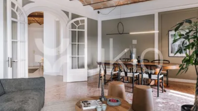 Piso en alquiler en Gran Via de les Corts Catalanes, cerca de Carrer de Girona - Imagen 8