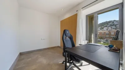 Townhouse on Carrer de la Riera Ginjolers photo 26