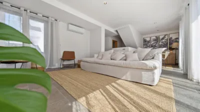 Townhouse on Carrer de la Riera Ginjolers photo 28