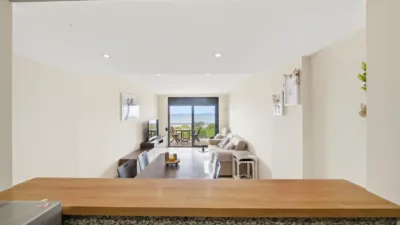 Apartment on Carrer de Bernat Metge photo 13