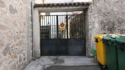 Casa adosada en venta en Calle Álvaro de Luna, 17, Arenas de San Pedro de 90.000 €