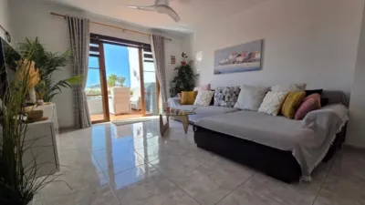 Apartment in Los Cristianos photo 3