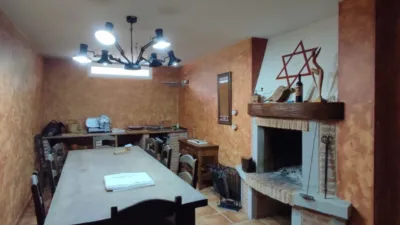 Chalet en venta en Piscinas, Morales del Vino de 509.900 €