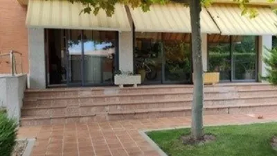 Chalet en venta en Piscinas, Morales del Vino de 509.900 €