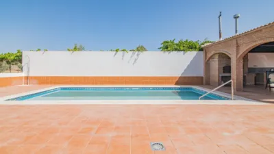 Chalet en venta en Caparacena, Caparacena (Atarfe) de 395.000 €