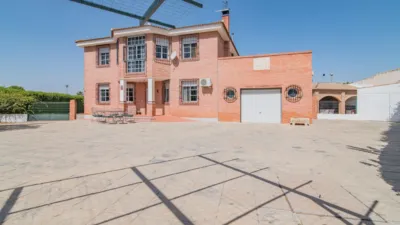 Chalet en venta en Caparacena, Caparacena (Atarfe) de 395.000 €