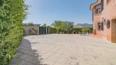 Chalet en venta en Caparacena, Caparacena (Atarfe) de 395.000 €