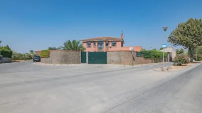 Chalet en venta en Caparacena, Caparacena (Atarfe) de 395.000 €