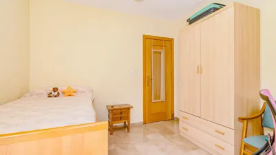 Piso en venta en Avenida de Murcia, San Ildefonso (Hospital Real) (Distrito Beiro. Granada Capital) de 280.000 €