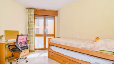 Piso en venta en Avenida de Murcia, San Ildefonso (Hospital Real) (Distrito Beiro. Granada Capital) de 280.000 €