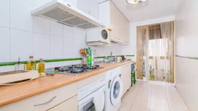 Piso en venta en Avenida de Murcia, San Ildefonso (Hospital Real) (Distrito Beiro. Granada Capital) de 280.000 €