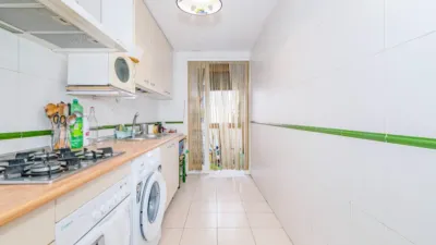 Piso en venta en Avenida de Murcia, San Ildefonso (Hospital Real) (Distrito Beiro. Granada Capital) de 280.000 €