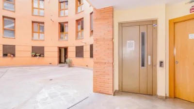 Piso en venta en Avenida de Murcia, San Ildefonso (Hospital Real) (Distrito Beiro. Granada Capital) de 280.000 €