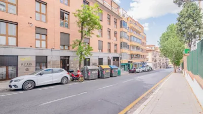 Piso en venta en Avenida de Murcia, San Ildefonso (Hospital Real) (Distrito Beiro. Granada Capital) de 280.000 €