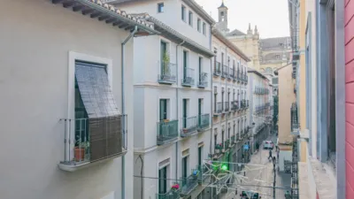 Apartamento en venta en Calle de San Jerónimo, Centro-Catedral (Granada Capital) de 230.000 €