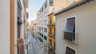 Apartamento en venta en Calle de San Jerónimo, Centro-Catedral (Granada Capital) de 230.000 €