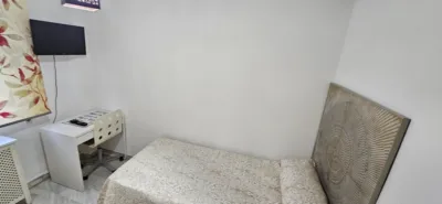 Casa adosada en alquiler en Calle de Averroes, cerca de Avenida de Juan Pablo II, Joaquina Eguaras (Distrito Norte. Granada Capital) de 1.400 €<span>/mes</span>
