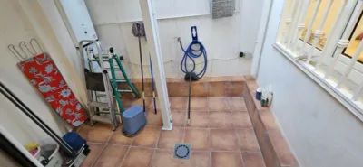 Casa adosada en alquiler en Calle de Averroes, cerca de Avenida de Juan Pablo II, Joaquina Eguaras (Distrito Norte. Granada Capital) de 1.400 €<span>/mes</span>