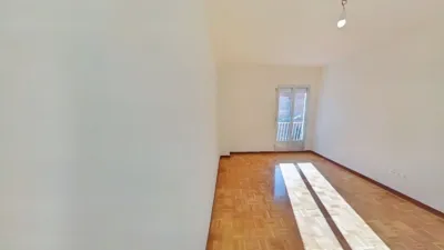 Piso en alquiler en Zofío - Imagen 2