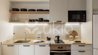 Piso en alquiler en Carrer de Martínez de la Rosa, cerca de Carrer del Penedès - Imagen 3