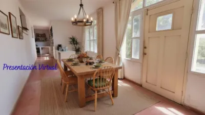 House on Salto del Pino Street photo 27