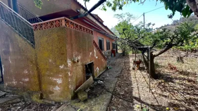 House on Salto del Pino Street photo 81