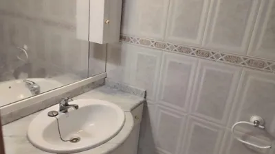 Piso en alquiler en Sector V-El Canal, Plaça de Crevillent-Juzgados (Distrito Núcleo Urbano. Elx - Elche) de 700 €<span>/mes</span>