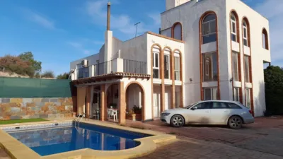 Chalet on Calle Las Espejeras photo 2