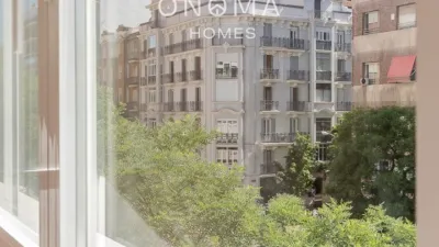 Apartment on Calle del Conde de Peñalver photo 11