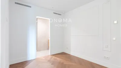 Apartment on Calle del Conde de Peñalver photo 30
