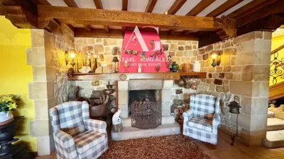 House on Calle Cuevas de Altamira, No. 201 photo 17