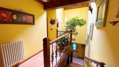 House on Calle Cuevas de Altamira, No. 201 photo 27
